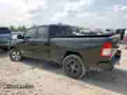 2023 Ram 1500 Big Horn z VIN 1C6RREBG5PN604331, wystawiony jako Copart lot #63481885 z przebiegiem 29 121 mil mil oraz Szkoda całkowita • Salvage title. Historia ofert i sprzedaży dostępna na DreamBid. Obrazek 2.
