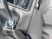 2000 GMC Sierra 1500 SLE z VIN 1GTEK19T0YE130040, wystawiony jako IAAI lot #42724758 z przebiegiem 188 796 mil mil oraz . Historia ofert i sprzedaży dostępna na DreamBid. Obrazek 11.