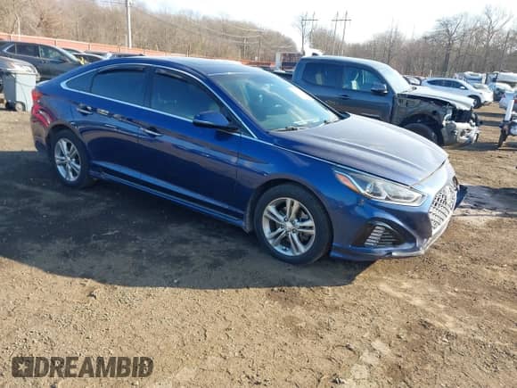 2019 Hyundai Sonata Sport z VIN 5NPE34AFXKH792154, wystawiony jako IAAI lot #41328069 z przebiegiem 68 504 mil mil oraz . Historia ofert i sprzedaży dostępna na DreamBid. Obrazek 1.