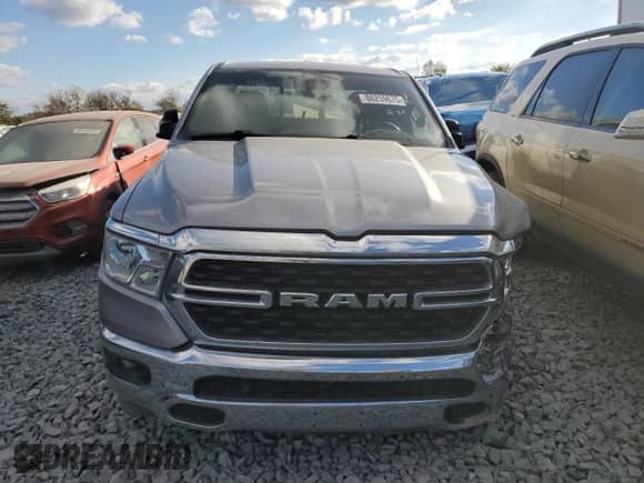 2022 Ram 1500 Big Horn with VIN 1C6SRFBT0NN155111, listed as a Copart auction lot 86259675 with 152,666 mi miles and Clean title. Bid and sale history available at DreamBid. Image 5.