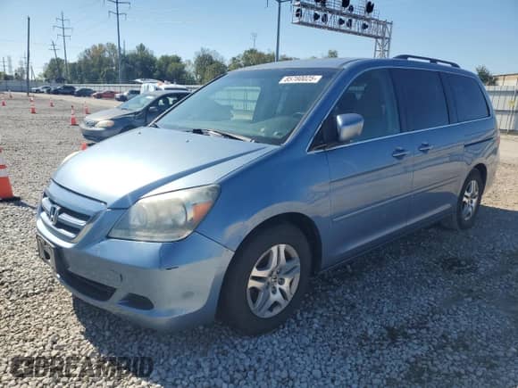 2006 Honda Odyssey EX z VIN 5FNRL384X6B070400, wystawiony jako Copart lot #85780025 z przebiegiem 189 123 mil mil oraz Czysty tytuł • Clean title. Historia ofert i sprzedaży dostępna na DreamBid. Obrazek 1.