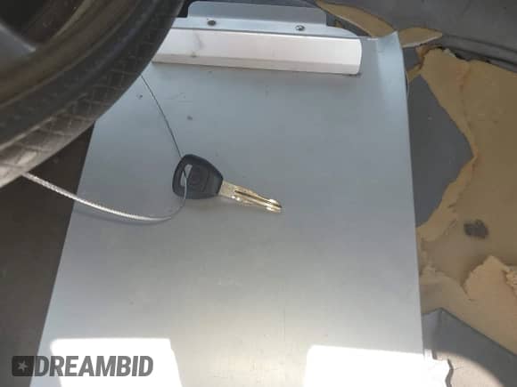 2002 Honda Accord EX с VIN 1HGCG55672A103840, выставлен на аукционе IAAI как лот 43079527 с пробегом 307 090 миль миль и . История ставок и продаж доступна на DreamBid. Изображение 11.