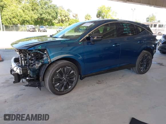 2025 Nissan Murano Platinum with VIN 5N1AZ3DT2SC112599, listed as a IAAI auction lot 42931843 with 3,340 mi miles and . Bid and sale history available at DreamBid. Image 18.
