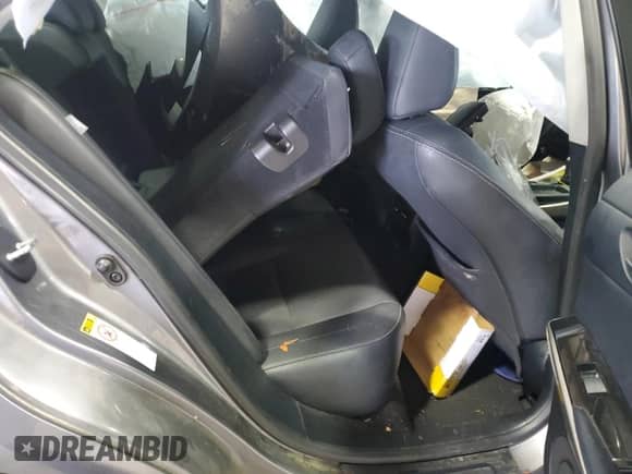 2015 Lexus IS 250 z VIN JTHCF1D2XF5025611, wystawiony jako Copart lot #86468505 z przebiegiem Nie podano mil oraz Szkoda całkowita • Salvage title. Historia ofert i sprzedaży dostępna na DreamBid. Obrazek 10.