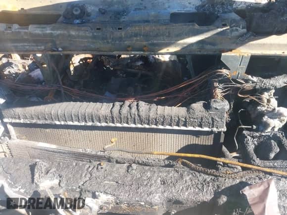 2008 Ford Econoline Cargo Commercial с VIN 1FTSE34L08DA25159, выставлен на аукционе IAAI как лот 41633588 с пробегом Не указан миль и . История ставок и продаж доступна на DreamBid. Изображение 10.