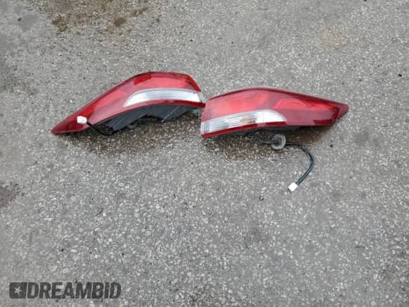 2018 Hyundai Elantra SEL with VIN KMHD84LF6JU681773, listed as a Copart auction lot 85949355 with 109,879 mi miles and Salvage title. Bid and sale history available at DreamBid. Image 12.