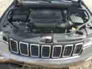 2018 Jeep Grand Cherokee Limited z VIN 1C4RJEBG7JC480226, wystawiony jako Copart lot #68639745 z przebiegiem 76 665 mil mil oraz Szkoda całkowita • Salvage title. Historia ofert i sprzedaży dostępna na DreamBid. Obrazek 12.