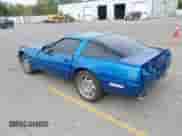 1992 Chevrolet Corvette with VIN 1G1YY23P1N5100904, listed as a IAAI auction lot 43426005 with 123,525 mi miles and . Bid and sale history available at DreamBid. Image 3.