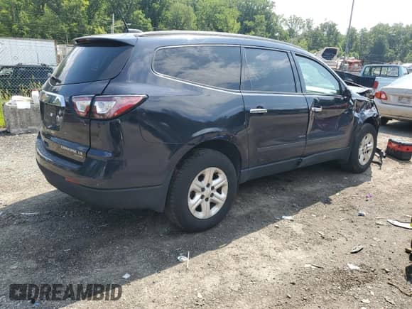 2016 Chevrolet Traverse LS с VIN 1GNKVFED7GJ109348, выставлен на аукционе Copart как лот 69344275 с пробегом Не указан миль и Чистый • Clean title. История ставок и продаж доступна на DreamBid. Изображение 3.