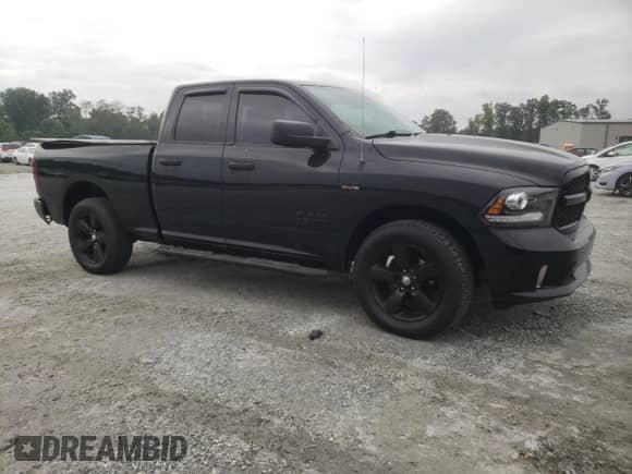 2014 Ram 1500 Tradesman z VIN 1C6RR7FT3ES214040, wystawiony jako Copart lot #67934065 z przebiegiem 82 970 mil mil oraz Szkoda całkowita • Salvage title. Historia ofert i sprzedaży dostępna na DreamBid. Obrazek 4.