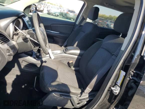 2019 Dodge Journey SE Value with VIN 3C4PDCAB2KT871542, listed as a Copart auction lot 68393785 with 60,436 mi miles and Salvage title. Bid and sale history available at DreamBid. Image 7.