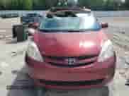 2010 Toyota Sienna XLE с VIN 5TDDK4CC9AS028466, выставлен на аукционе Copart как лот 67722755 с пробегом 166 938 миль миль и На запчасти • Non repairable. История ставок и продаж доступна на DreamBid. Изображение 5.