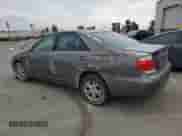 2005 Toyota Camry XLE with VIN 4T1BF30K45U596980, listed as a Copart auction lot 81821355 with 189,396 mi miles and Salvage title. Bid and sale history available at DreamBid. Image 2.