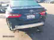 2021 Toyota Camry SE Nightshade z VIN 4T1G11AK1MU532174, wystawiony jako IAAI lot #43458375 z przebiegiem 53 698 mil mil oraz . Historia ofert i sprzedaży dostępna na DreamBid. Obrazek 17.