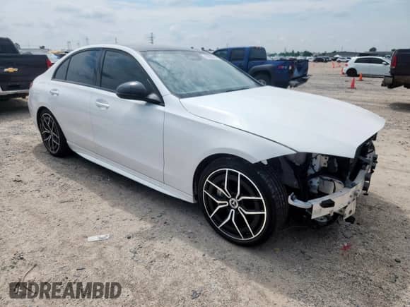 2022 Mercedes-Benz C 300 with VIN W1KAF4GB6NR059757, listed as a Copart auction lot 69696045 with 53,088 mi miles and Salvage title. Bid and sale history available at DreamBid. Image 4.