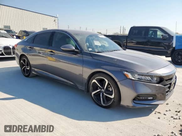 2020 Honda Accord Sport с VIN 1HGCV1F30LA157243, выставлен на аукционе Copart как лот 81959315 с пробегом 82 661 миль миль и Списание • Salvage title. История ставок и продаж доступна на DreamBid. Изображение 4.