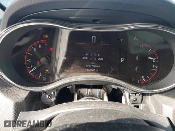 2017 Dodge Durango SXT z VIN 1C4RDJAGXHC619454, wystawiony jako Copart lot #53038945 z przebiegiem 152 165 mil mil oraz Szkoda całkowita • Salvage title. Historia ofert i sprzedaży dostępna na DreamBid. Obrazek 9.