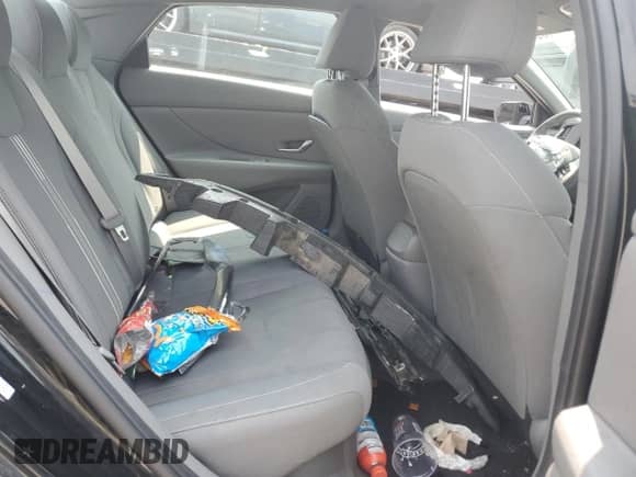 2021 Hyundai Elantra Blue с VIN KMHLM4AJ6MU011563, выставлен на аукционе Copart как лот 60281095 с пробегом 77 717 миль миль и Списание • Salvage title. История ставок и продаж доступна на DreamBid. Изображение 10.