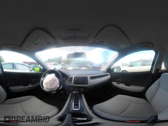 2021 Honda HR-V LX с VIN 3CZRU6H30MM738018, выставлен на аукционе IAAI как лот 43236135 с пробегом 39 908 миль миль и . История ставок и продаж доступна на DreamBid. Изображение 19.