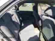 2001 Toyota Camry LE z VIN JT2BG22KX10598722, wystawiony jako Copart lot #84900455 z przebiegiem 153 570 mil mil oraz Szkoda całkowita • Salvage title. Historia ofert i sprzedaży dostępna na DreamBid. Obrazek 10.