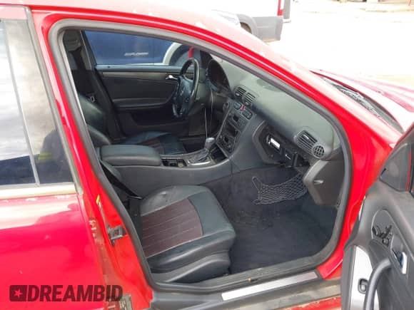 2002 Mercedes-Benz C AMG z VIN WDBRF65J32F194077, wystawiony jako IAAI lot #43174628 z przebiegiem Nie podano mil oraz . Historia ofert i sprzedaży dostępna na DreamBid. Obrazek 5.