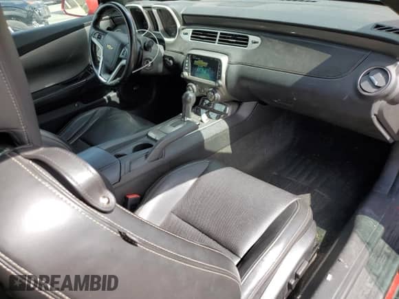 2013 Chevrolet Camaro LT с VIN 2G1FC3D39D9218045, выставлен на аукционе Copart как лот 87064395 с пробегом 107 519 миль миль и Списание • Salvage title. История ставок и продаж доступна на DreamBid. Изображение 8.