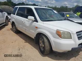 2007 Honda Pilot EX с VIN 5FNYF28477B011657, выставлен на аукционе IAAI как лот 42468364 с пробегом 263 983 миль миль и . История ставок и продаж доступна на DreamBid. Изображение 1.