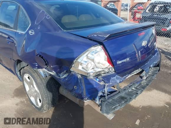 2007 Chevrolet Impala SS с VIN 2G1WD58C679125832, выставлен на аукционе IAAI как лот 41699854 с пробегом 170 781 миль миль и . История ставок и продаж доступна на DreamBid. Изображение 6.