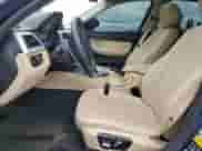 2018 BMW 3 Series 320i xDrive z VIN WBA8A3C51JA492166, wystawiony jako Copart lot #90835525 z przebiegiem 71 156 mil mil oraz Szkoda całkowita • Salvage title. Historia ofert i sprzedaży dostępna na DreamBid. Obrazek 7.