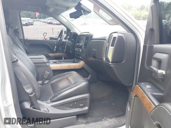 2018 Chevrolet Silverado 1500 LTZ with VIN 3GCUKSECXJG414586, listed as a IAAI auction lot 43103024 with 255,924 mi miles and . Bid and sale history available at DreamBid. Image 5.