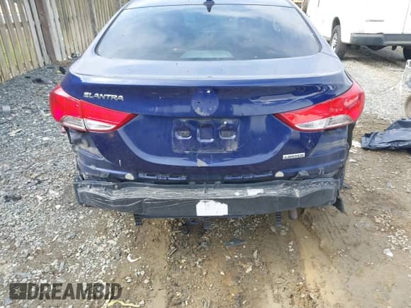 2013 Hyundai Elantra Limited с VIN 5NPDH4AE8DH172118, выставлен на аукционе IAAI как лот 43430872 с пробегом Не указан миль и . История ставок и продаж доступна на DreamBid. Изображение 6.