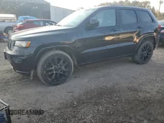 2017 Jeep Grand Cherokee Laredo with VIN 1C4RJEAG3HC770538, listed as a Copart auction lot 70203905 with 139,912 mi miles and Salvage title. Bid and sale history available at DreamBid. Image 1.