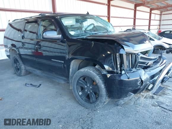 2011 Chevrolet Suburban LT с VIN 1GNSKJE32BR280098, выставлен на аукционе IAAI как лот 43319053 с пробегом 113 887 миль миль и . История ставок и продаж доступна на DreamBid. Изображение 1.