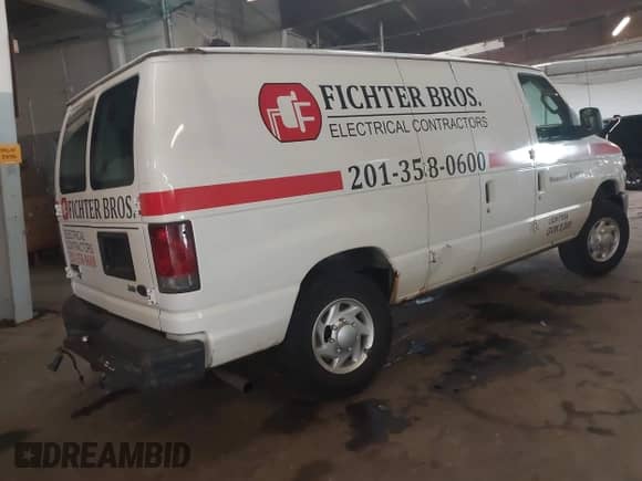 2012 Ford Econoline Cargo Recreational с VIN 1FTNE2EW7CDA31016, выставлен на аукционе IAAI как лот 43289909 с пробегом 179 092 миль миль и . История ставок и продаж доступна на DreamBid. Изображение 4.