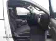 2019 Chevrolet Silverado 1500 LT z VIN 2GCVKPEC8K1193355, wystawiony jako IAAI lot #43286587 z przebiegiem 192 769 mil mil oraz . Historia ofert i sprzedaży dostępna na DreamBid. Obrazek 5.
