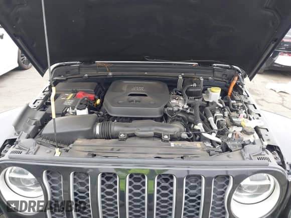 2021 Jeep Wrangler Unlimited Sahara с VIN 1C4JJXP60MW783392, выставлен на аукционе IAAI как лот 42804046 с пробегом 45 976 миль миль и . История ставок и продаж доступна на DreamBid. Изображение 10.