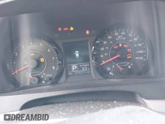 2017 Toyota Sienna LE Auto Access Seat with VIN 5TDKZ3DC0HS810922, listed as a IAAI auction lot 42726470 with 249,523 mi miles and . Bid and sale history available at DreamBid. Image 7.