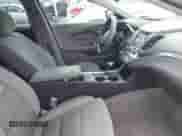 2017 Chevrolet Impala LS с VIN 2G11X5SA0H9146363, выставлен на аукционе IAAI как лот 42120300 с пробегом 183 713 миль миль и . История ставок и продаж доступна на DreamBid. Изображение 5.