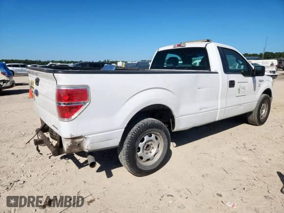 2014 Ford F-150 XL с VIN 1FTNF1CF3EKD20905, выставлен на аукционе Copart как лот 85947635 с пробегом 301 127 миль миль и Списание • Salvage title. История ставок и продаж доступна на DreamBid. Изображение 3.