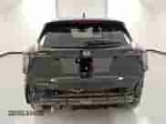 2025 Nissan Kicks S z VIN 3N8AP6BA1SL304277, wystawiony jako Copart lot #68971955 z przebiegiem 6 623 mil mil oraz Czysty tytuł • Clean title. Historia ofert i sprzedaży dostępna na DreamBid. Obrazek 6.