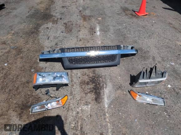 2006 Chevrolet Colorado 3LT z VIN 1GCDS136968290993, wystawiony jako Copart lot #65590635 z przebiegiem 201 791 mil mil oraz Szkoda całkowita • Salvage title. Historia ofert i sprzedaży dostępna na DreamBid. Obrazek 12.