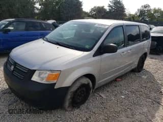 2010 Dodge Grand Caravan SE с VIN 2D4RN4DE9AR111517, выставлен на аукционе Copart как лот 70928785 с пробегом 117 327 миль миль и Списание • Salvage title. История ставок и продаж доступна на DreamBid. Изображение 1.