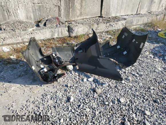 2019 Chevrolet Equinox LT with VIN 2GNAXLEXXK6269177, listed as a Copart auction lot 80741715 with 41,812 mi miles and Salvage title. Bid and sale history available at DreamBid. Image 13.