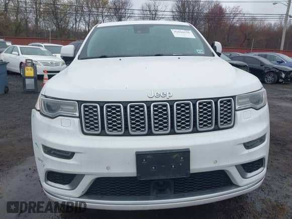 2020 Jeep Grand Cherokee Summit с VIN 1C4RJFJG0LC235505, выставлен на аукционе IAAI как лот 42020520 с пробегом 61 624 миль миль и . История ставок и продаж доступна на DreamBid. Изображение 18.