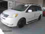 2004 Toyota Sienna XLE z VIN 5TDZA22C14S094612, wystawiony jako IAAI lot #43148930 z przebiegiem 125 471 mil mil oraz . Historia ofert i sprzedaży dostępna na DreamBid. Obrazek 17.