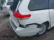 2014 Toyota Sienna XLE с VIN 5TDYK3DC2ES435898, выставлен на аукционе IAAI как лот 43253185 с пробегом 98 345 миль миль и . История ставок и продаж доступна на DreamBid. Изображение 6.