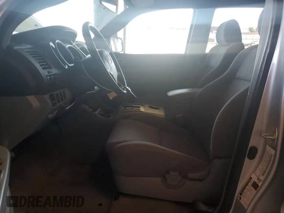 2008 Toyota Tacoma with VIN 5TELU42N18Z575687, listed as a Copart auction lot 82243385 with 115,594 mi miles and Salvage title. Bid and sale history available at DreamBid. Image 7.