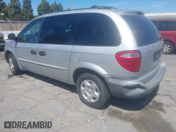 2001 Dodge Caravan with VIN 1B4GP25R81B264468, listed as a IAAI auction lot 43145304 with 268,501 mi miles and . Bid and sale history available at DreamBid. Image 3.