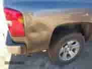 2012 Chevrolet Silverado 1500 LS z VIN 3GCPCREAXCG228826, wystawiony jako IAAI lot #41155616 z przebiegiem 223 683 mil mil oraz . Historia ofert i sprzedaży dostępna na DreamBid. Obrazek 19.