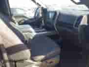 2019 Ford F-150 XL z VIN 1FTEW1CP0KFC78352, wystawiony jako IAAI lot #43468514 z przebiegiem 58 275 mil mil oraz . Historia ofert i sprzedaży dostępna na DreamBid. Obrazek 5.